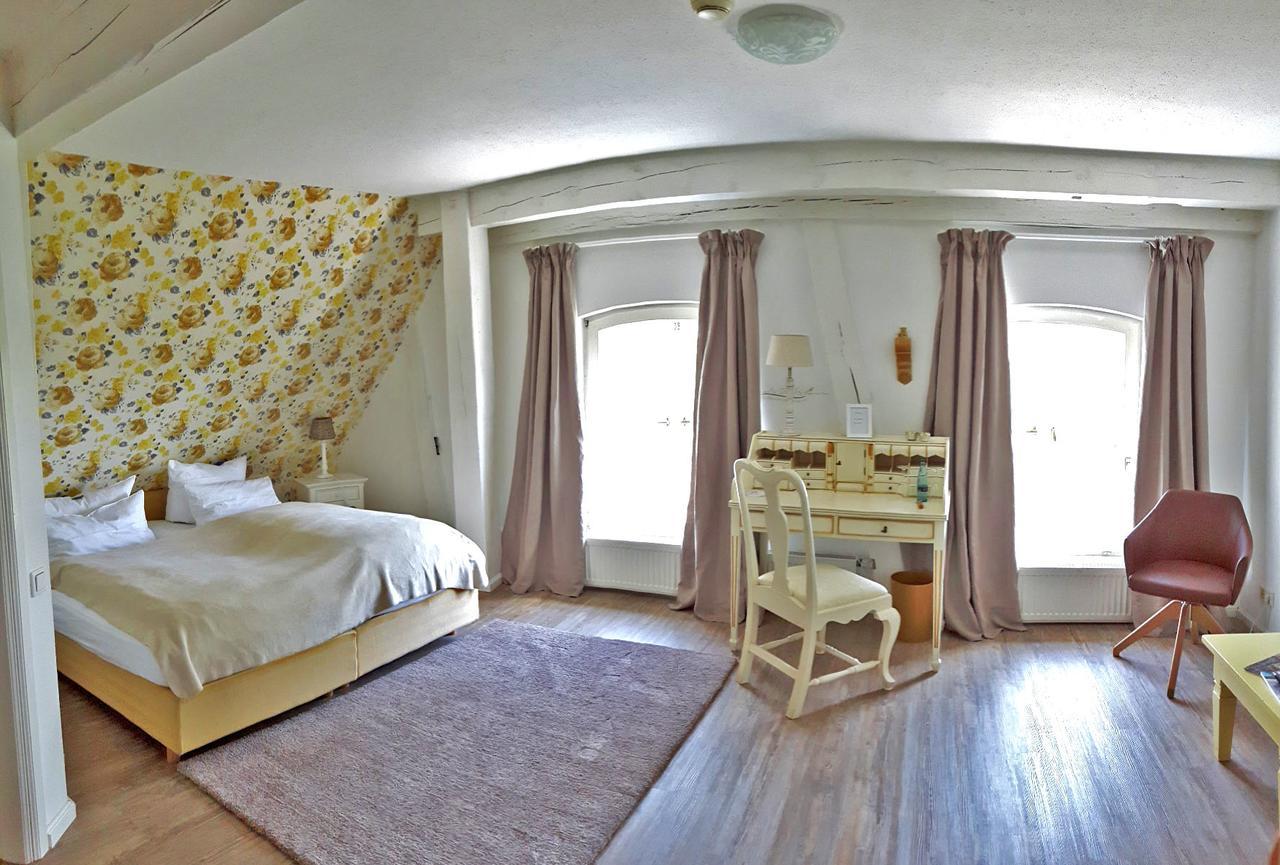 Landsitzhotel Und Seminarium Peterhof Hodorf 외부 사진